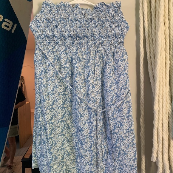 Short fitted blue and white summer strapless dress - Picture 1 of 2